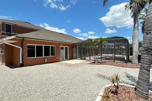 132 Egret St, Fort Myers Beach, FL 33931 - Photo 7