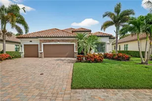 9352 Vercelli Ct, Naples, FL 34113 - Photo 33