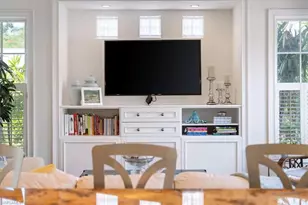 215 5th St S, Naples, FL 34102 - Photo 19