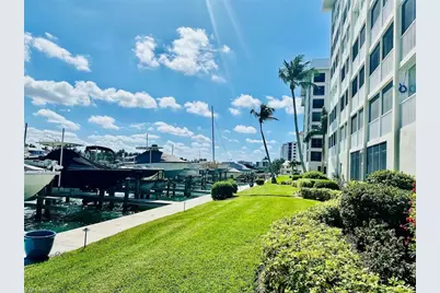 2750 Gulf Shore Blvd N #602, Naples, FL 34103 - Photo 21