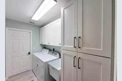 17611 Marco Island Ln, Fort Myers, FL 33908 - Photo 19