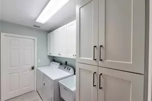 17611 Marco Island Ln, Fort Myers, FL 33908 - Photo 19