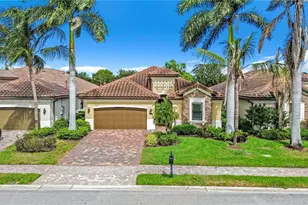 2834 Aviamar Cir, Naples, FL 34114 - Photo 1