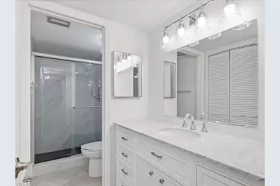 1001 Foxfire Ln #204, Naples, FL 34104 - Photo 13