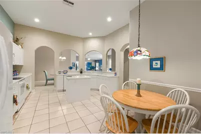 694 Catamaran Ct, Naples, FL 34110 - Photo 11