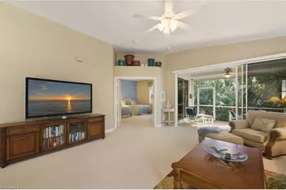 694 Catamaran Ct, Naples, FL 34110 - Photo 5