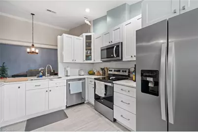 17611 Marco Island Ln, Fort Myers, FL 33908 - Photo 3
