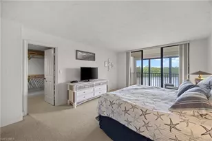 15 Bluebill Ave, Naples, FL 34108 - Photo 23