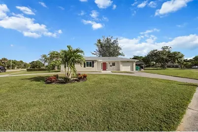 3560 Corana Way, Naples, FL 34105 - Photo 23