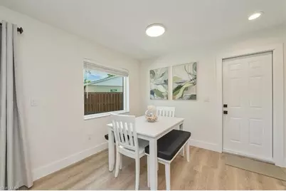 3560 Corana Way, Naples, FL 34105 - Photo 11