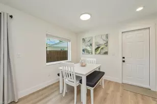 3560 Corana Way, Naples, FL 34105 - Photo 11