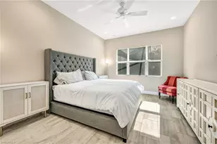 11453 Jacaranda Dr, Naples, FL 34120 - Photo 15