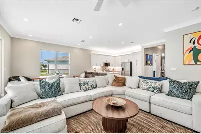 11453 Jacaranda Dr, Naples, FL 34120 - Photo 5