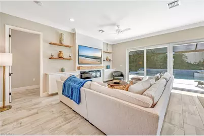 11453 Jacaranda Dr, Naples, FL 34120 - Photo 3