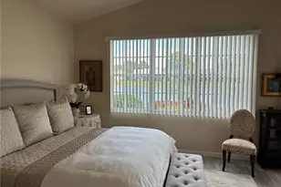 163 Vista Ln, Naples, FL 34119 - Photo 11