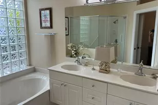 163 Vista Ln, Naples, FL 34119 - Photo 13