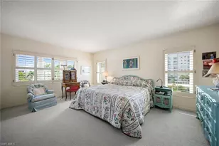 2885 Gulf Shore Blvd N, Naples, FL 34103 - Photo 9