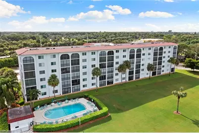 37 High Point Cir E #109, Naples, FL 34103 - Photo 25