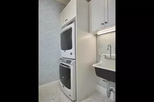 570 2nd Ave N, Naples, FL 34102 - Photo 31