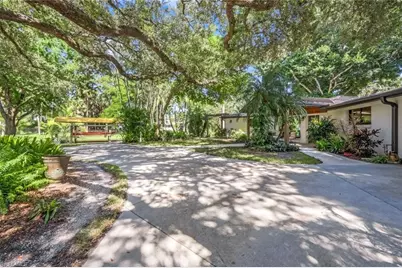 9856 Tonya Ct, Bonita Springs, FL 34135 - Photo 31