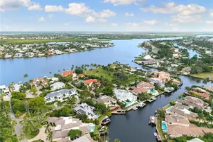 2170 Marina Dr, Naples, FL 34102 - Photo 7
