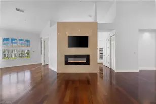 156 Colonade Cir, Naples, FL 34103 - Photo 3