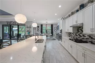 2098 Antigua Ln, Naples, FL 34120 - Photo 9