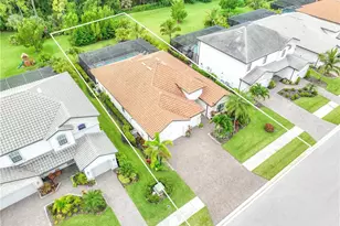 2098 Antigua Ln, Naples, FL 34120 - Photo 35