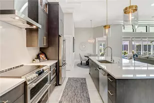 28070 Winthrop Cir, Bonita Springs, FL 34134 - Photo 9