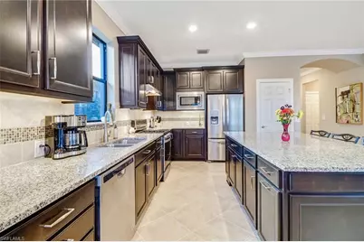 7567 Winding Cypress Dr, Naples, FL 34114 - Photo 9