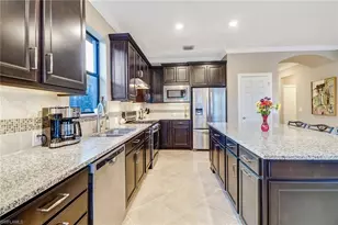 7567 Winding Cypress Dr, Naples, FL 34114 - Photo 9