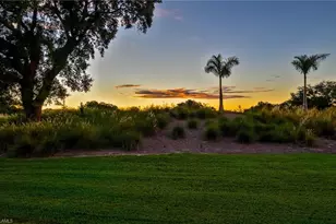 66 Fountain Cir, Naples, FL 34119 - Photo 5