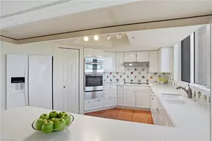 6849 Grenadier Blvd, Naples, FL 34108 - Photo 13