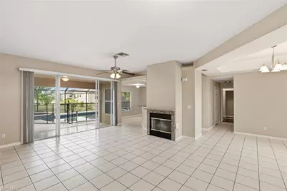 1622 NE 8th Pl, Cape Coral, FL 33909 - Photo 15
