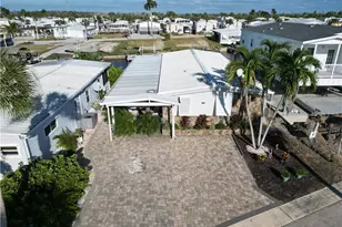 17831 Eglantine Ln, Fort Myers Beach, FL 33931 - Photo 3