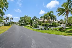 105 Georgetown Blvd, Naples, FL 34112 - Photo 23