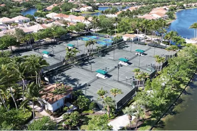 5785 Drummond Way, Naples, FL 34119 - Photo 35