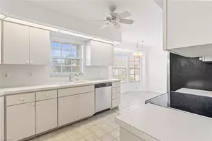 10391 Quail Crown Dr, Naples, FL 34119 - Photo 11