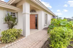 10391 Quail Crown Dr, Naples, FL 34119 - Photo 3