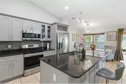 1206 NE 5th Ave, Cape Coral, FL 33909 - Photo 3