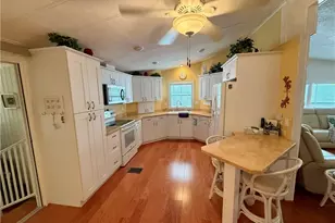 181 Sand Dr, Naples, FL 34104 - Photo 5