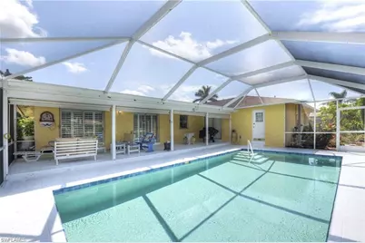 6163 Plumosa Ave, Fort Myers, FL 33908 - Photo 9