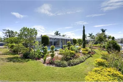 6163 Plumosa Ave, Fort Myers, FL 33908 - Photo 13