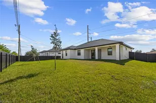 209 Kismet Pkwy E, Cape Coral, FL 33909 - Photo 29