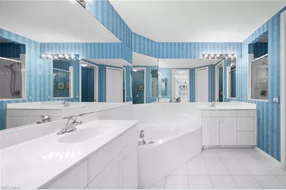 1826 Seville Blvd #1012, Naples, FL 34109 - Photo 15