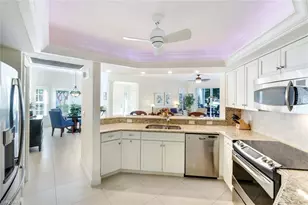 8453 Abbington Cir, Naples, FL 34108 - Photo 17