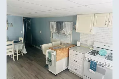 471 Palm Dr #310, Naples, FL 34114 - Photo 13