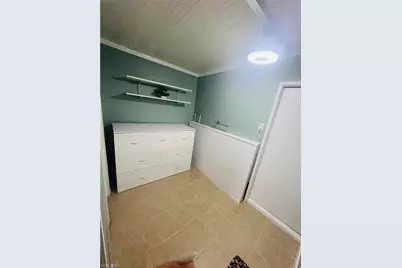 471 Palm Dr #310, Naples, FL 34114 - Photo 9