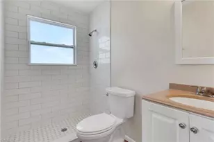 1402 NE 3rd Ave, Cape Coral, FL 33909 - Photo 13