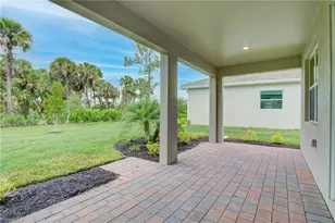 335 Tamarindo Ln, Naples, FL 34114 - Photo 27